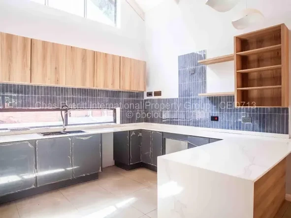 2 Bedroom Garden Flat