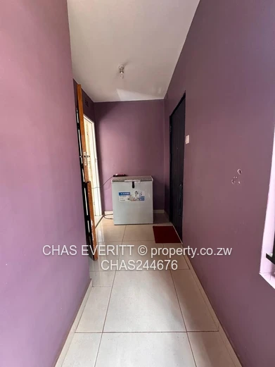 4 Bed Cottage To Let In Pomona