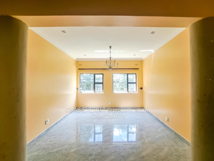 4-Bed Double Storey House To Let In Helensvale