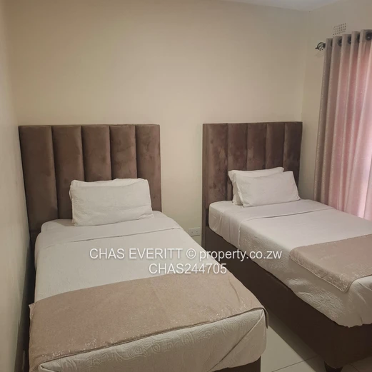 Fully Furnished 2 Bed  Cottage To Let In Manresa